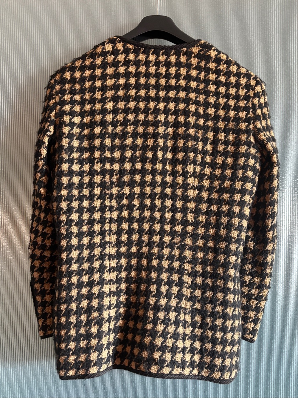 CHANEL Karl Lagerfeld Era Bouclé Houndstooth Jacket & Skirt FR38 US 4 6 Vintage - Picture 10 of 12